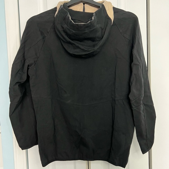 Rise Sportswear Zip-Up Beige/Black Hoodie with Zip-Up Pockets - Size Large - Picture 5 of 8